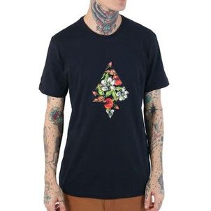 Camiseta MCD Regular A Maçã Masculina Preto