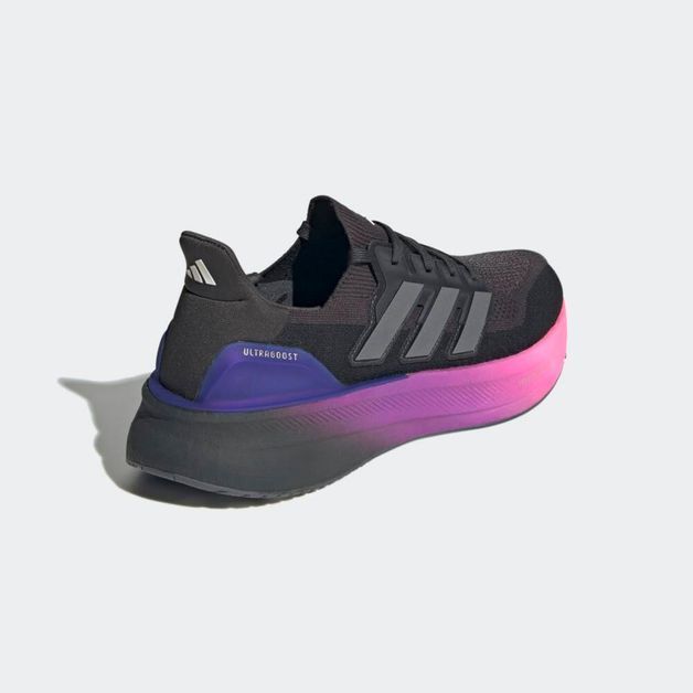 *tn adidas ultraboost 5 p, uk 12 - eu 47 43 BR
