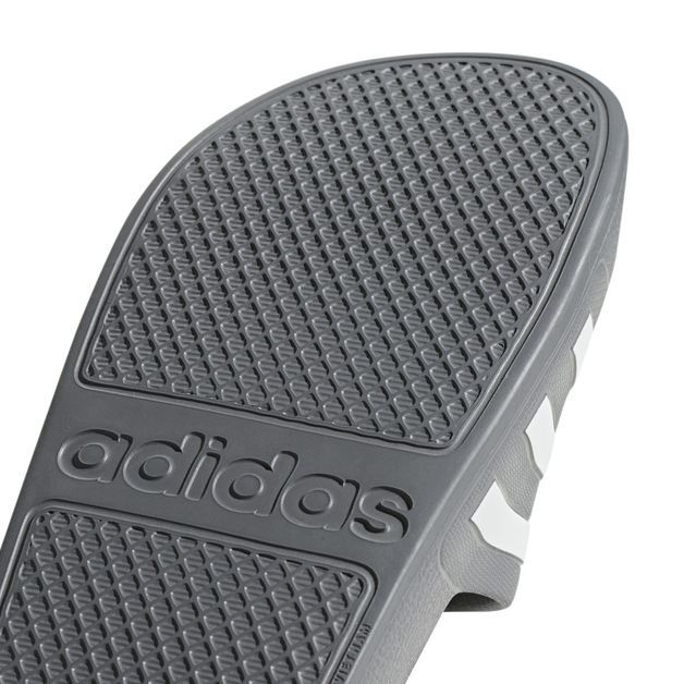codigo-modelo-8682718