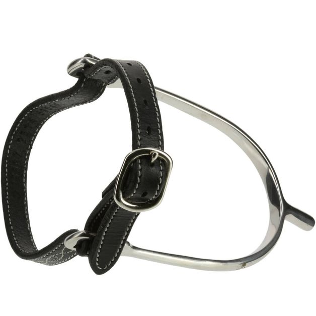 black-leather-spurs-strap-3