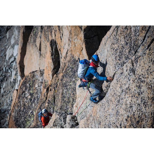 Capacete-de-Escalada-e-Alpinismo-Sprint-electric-blue-M
