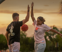 Domine a quadra: Basquete com até 50%OFF