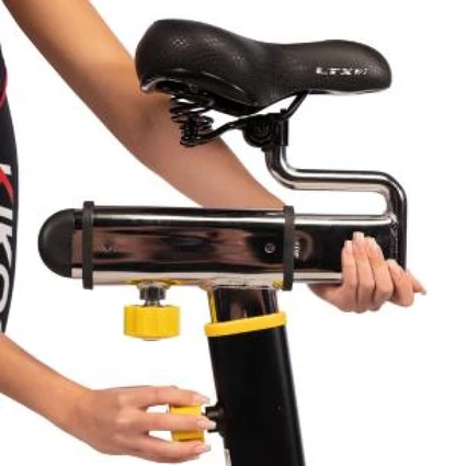Decathlon | Bicicleta Spinning Kikos F9 Roda de Inércia 18Kg