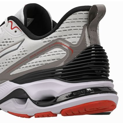 Decathlon | Tênis de Corrida Mizuno Wave Dynasty 8