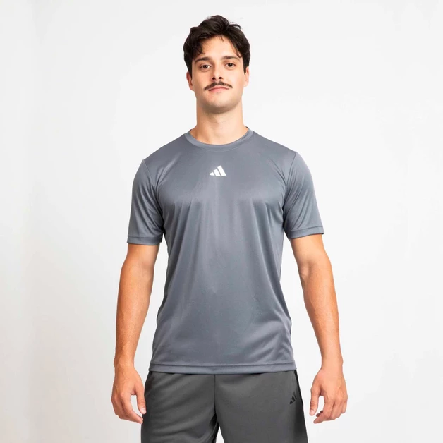 Decathlon | Camiseta Masculina Básica de Treino Adidas Cinza Chumbo