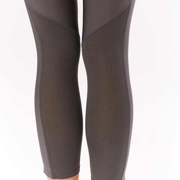 codigo-modelo-8926475
