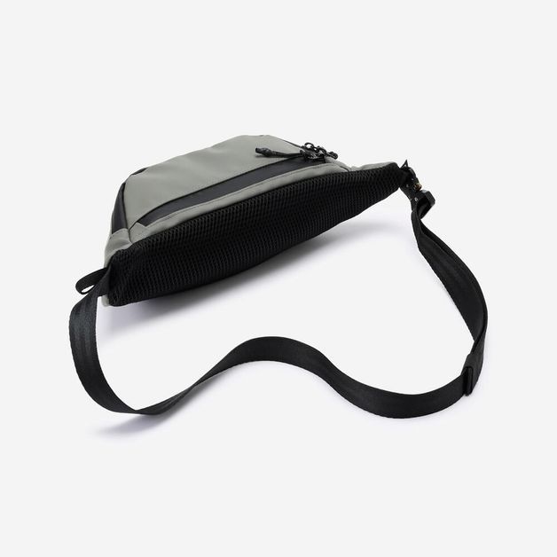 Travel bum bag 2l greige-label, no size Caque UNICO