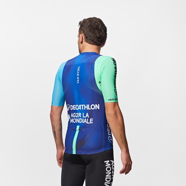 codigo-modelo-8931606