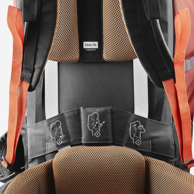 Mochila Masculina Trilha Trekking MT 100 Easyfit 70 Litros Vermelho, UNICO