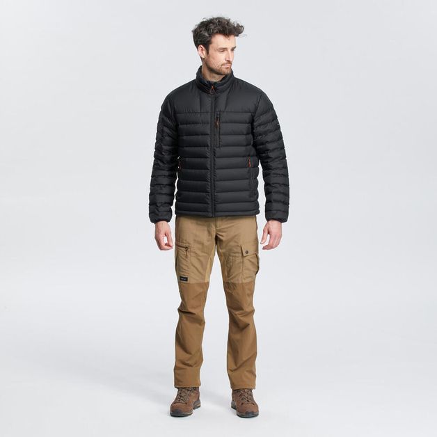 Jaqueta-de-penas-masculina-de-trekking-Trek500-preta-P