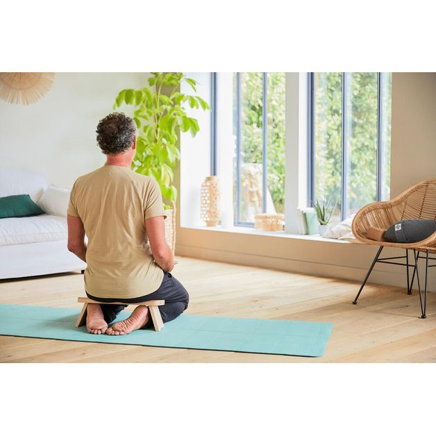 Yoga-meditation-wood-bench-no-size