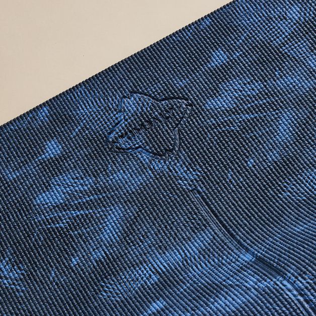 TAPETE-DE-YOGA-CONFORTO-8-MM-azul-UNICO